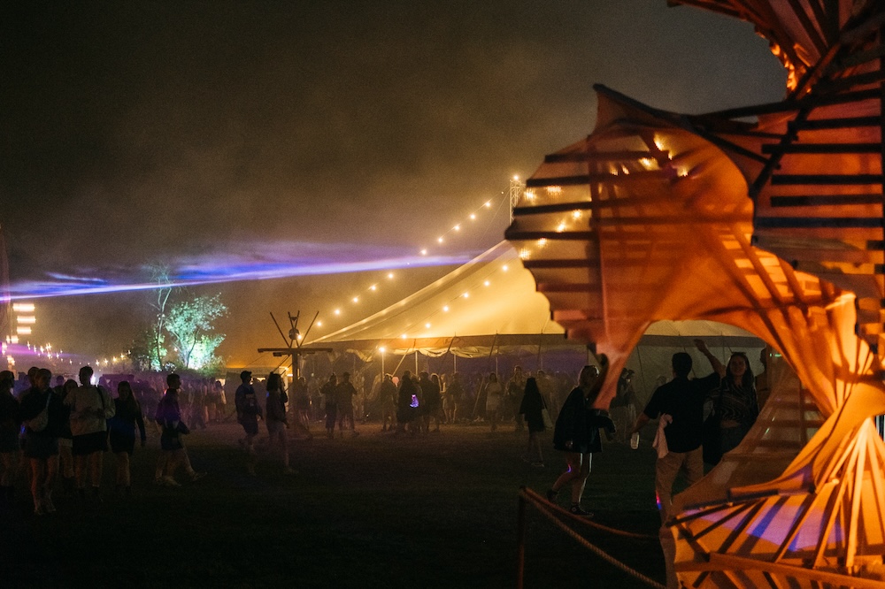 20250815-DSCF7003_MSDockville_@Mehmetdzn_Tentakel_Kunst_Atmosphäre